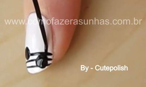 Unhas Decoradas com Notas Musicais – Passo a Passo - 10