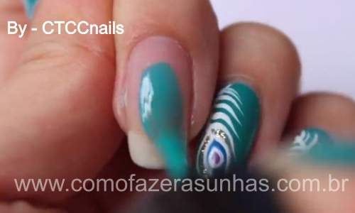 Unhas Decoradas com Penas – Passo a Passo - 05