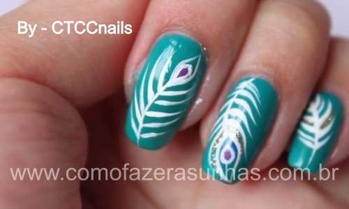 Unhas Decoradas com Penas  - 23