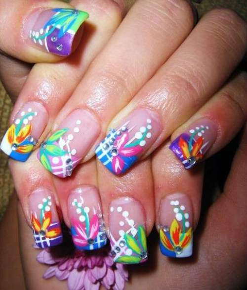 Unhas decoradas Coloridas - 02