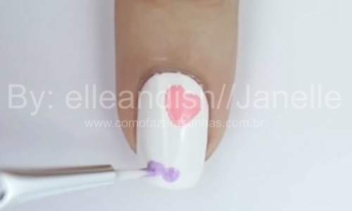unhas decoradas com corações coloridos - passo a passo 06