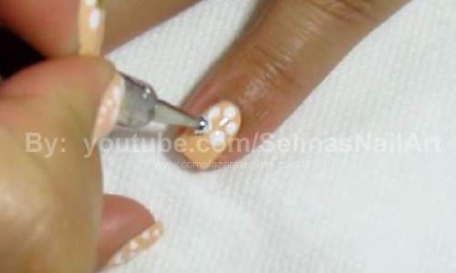 Unhas Decoradas com Flores Simples - Passo a Passo 17