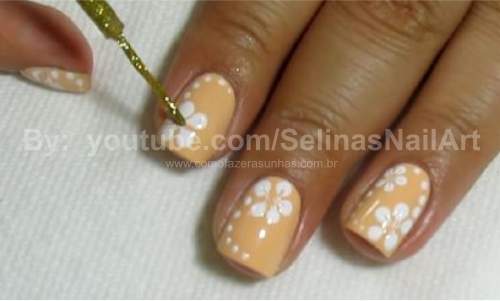 Unhas Decoradas com Flores Simples - Passo a Passo 21