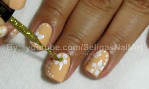 Unhas Decoradas com Flores Simples - Passo a Passo 23