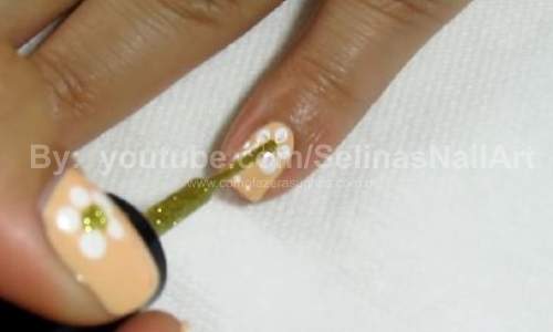Unhas Decoradas com Flores Simples - Passo a Passo 25