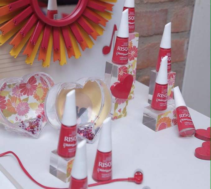 Risqué Vida Sonora - Risqué Vermelho Sol Meu Iaiá Ioiô